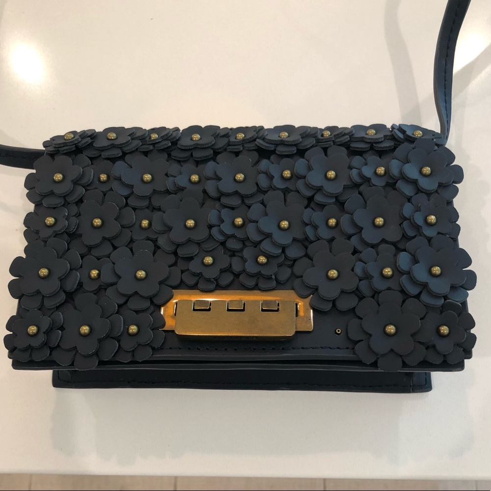 LKN Zac Zac Posen Earthette leather shoulder bag